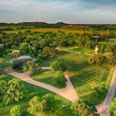 Barons Creekside Resort Fredericksburg Exterior foto